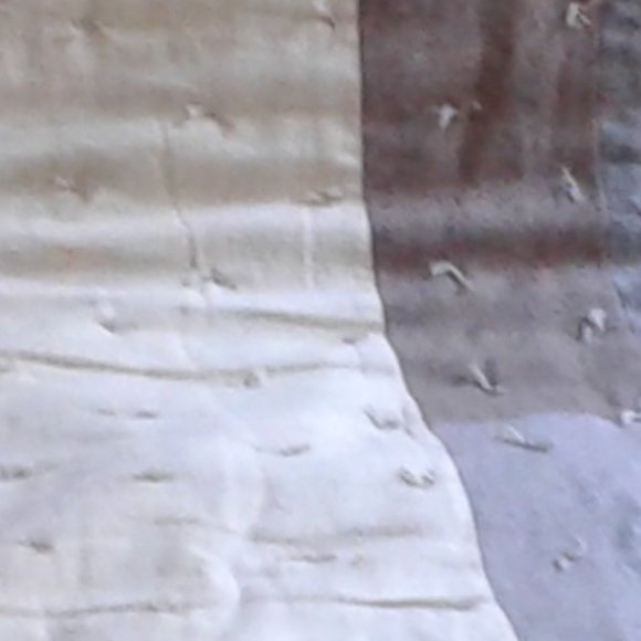 Hand Crafted Reversable Wool Blend & Flannel Farm House, Queen size, Quilt - Picture 13 of 16